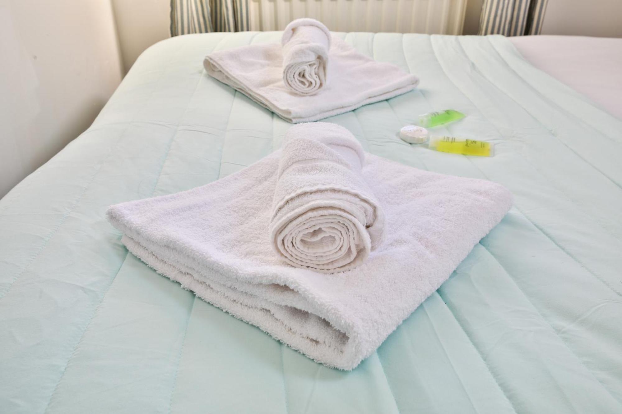 Stayright 2 Bed Beach House With Private Parking- Next To Barry Beach And Jackson Bay エクステリア 写真