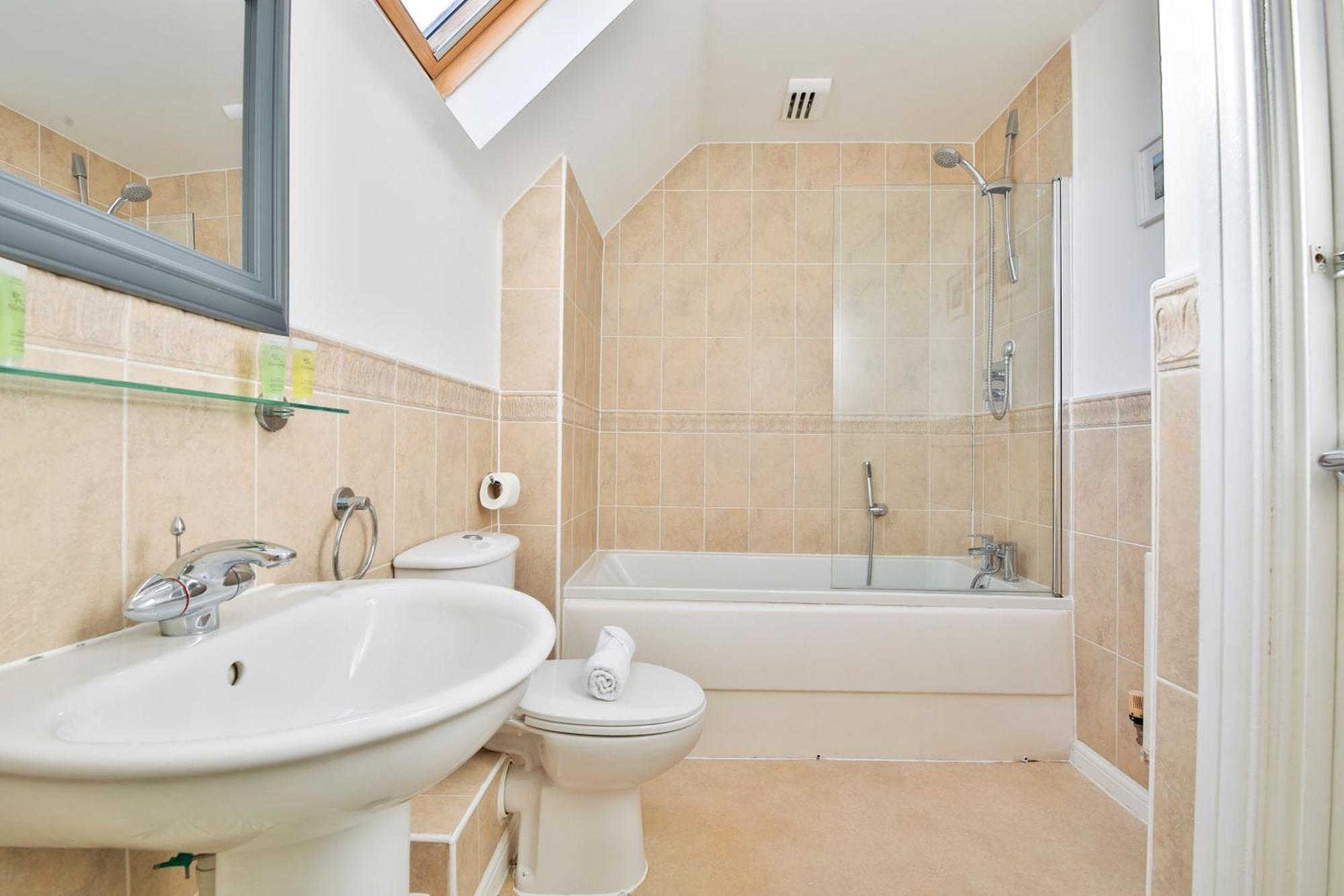 Stayright 2 Bed Beach House With Private Parking- Next To Barry Beach And Jackson Bay エクステリア 写真