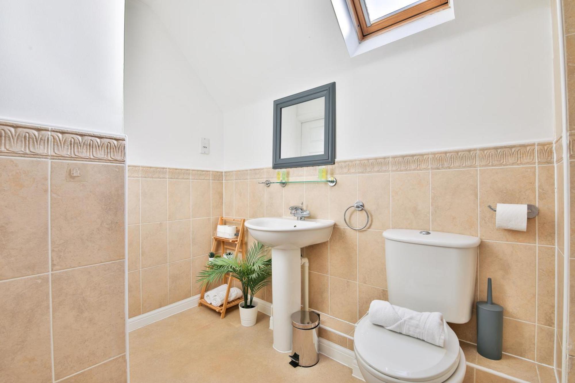 Stayright 2 Bed Beach House With Private Parking- Next To Barry Beach And Jackson Bay エクステリア 写真
