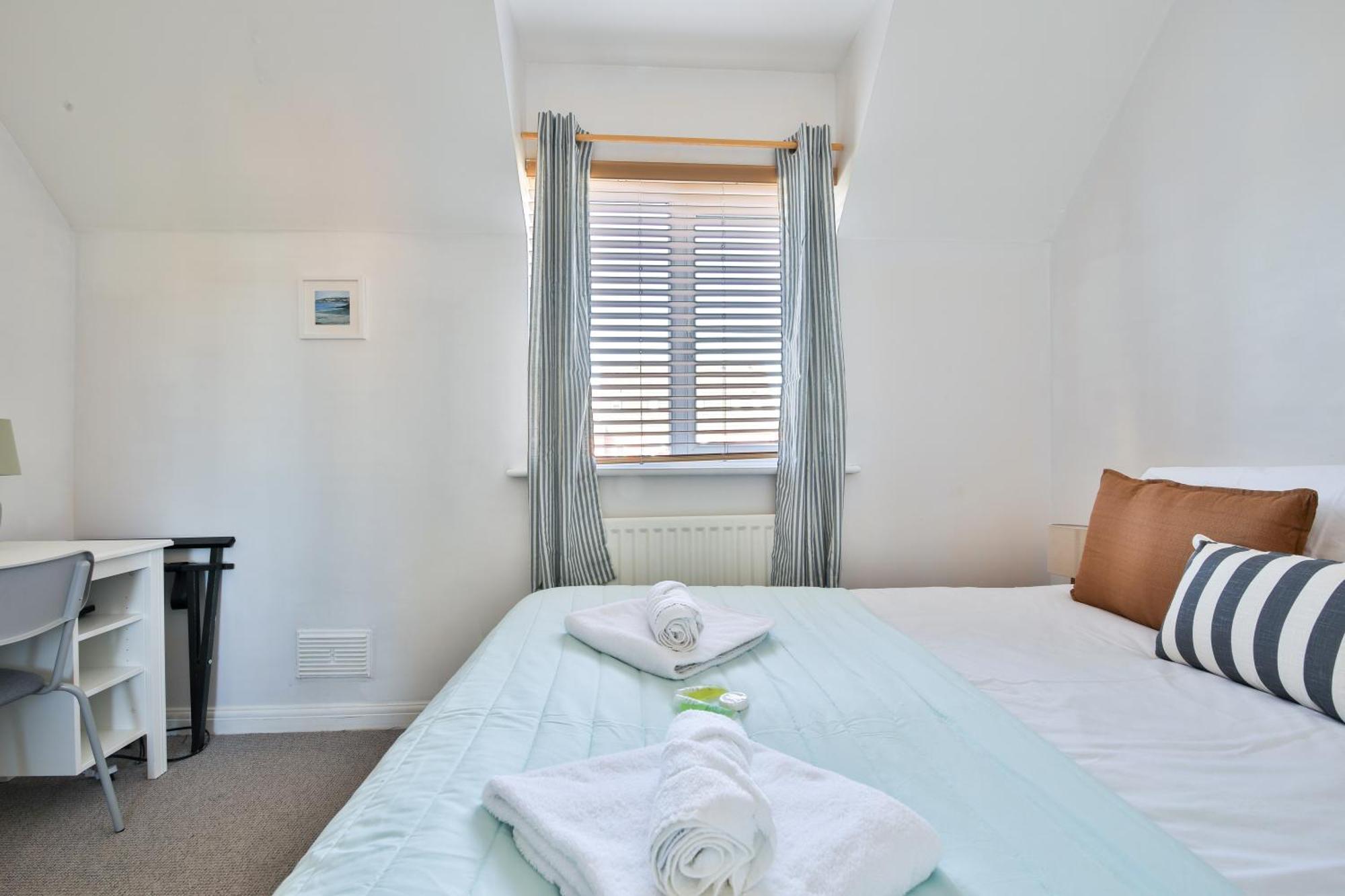 Stayright 2 Bed Beach House With Private Parking- Next To Barry Beach And Jackson Bay エクステリア 写真