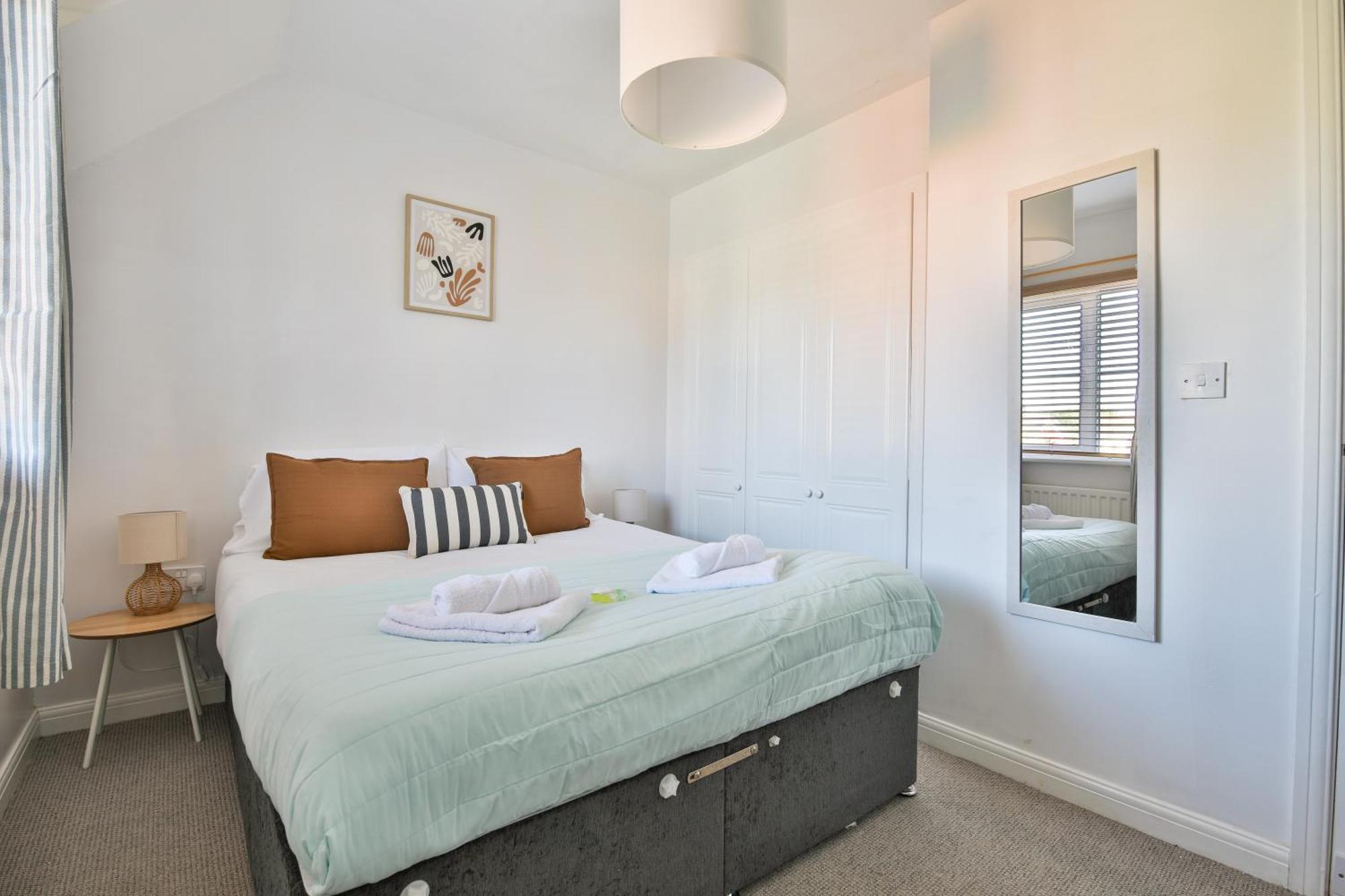 Stayright 2 Bed Beach House With Private Parking- Next To Barry Beach And Jackson Bay エクステリア 写真