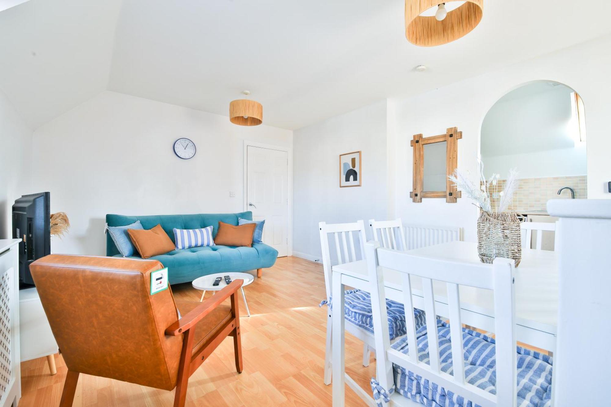 Stayright 2 Bed Beach House With Private Parking- Next To Barry Beach And Jackson Bay エクステリア 写真